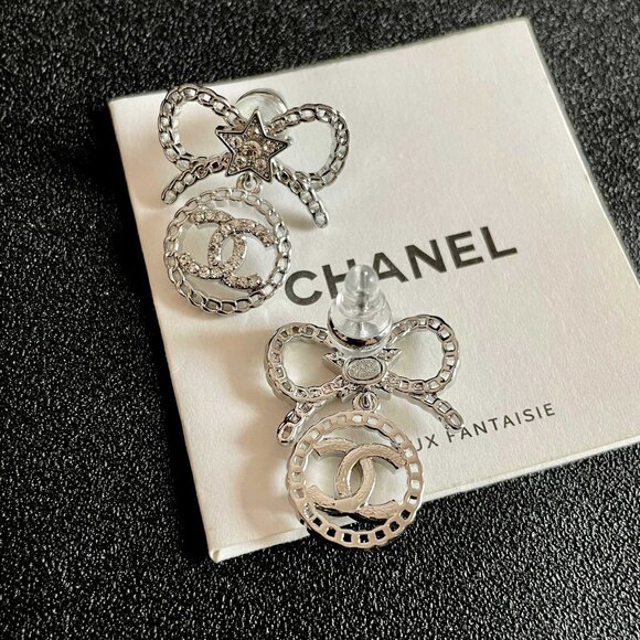 Chanel earrings - Picture 1 of 5